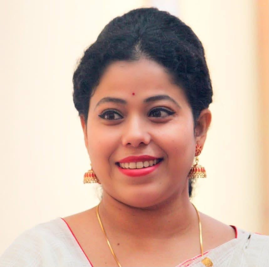 Mrs. Pari Kalita